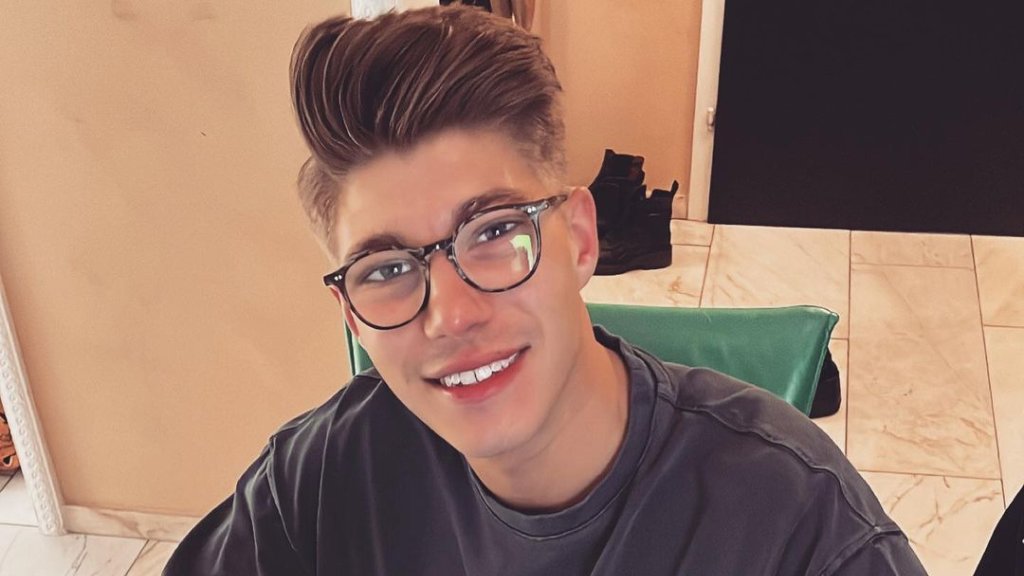 Sänger Davin Herbrüggen ist mit einem Mann verlobt