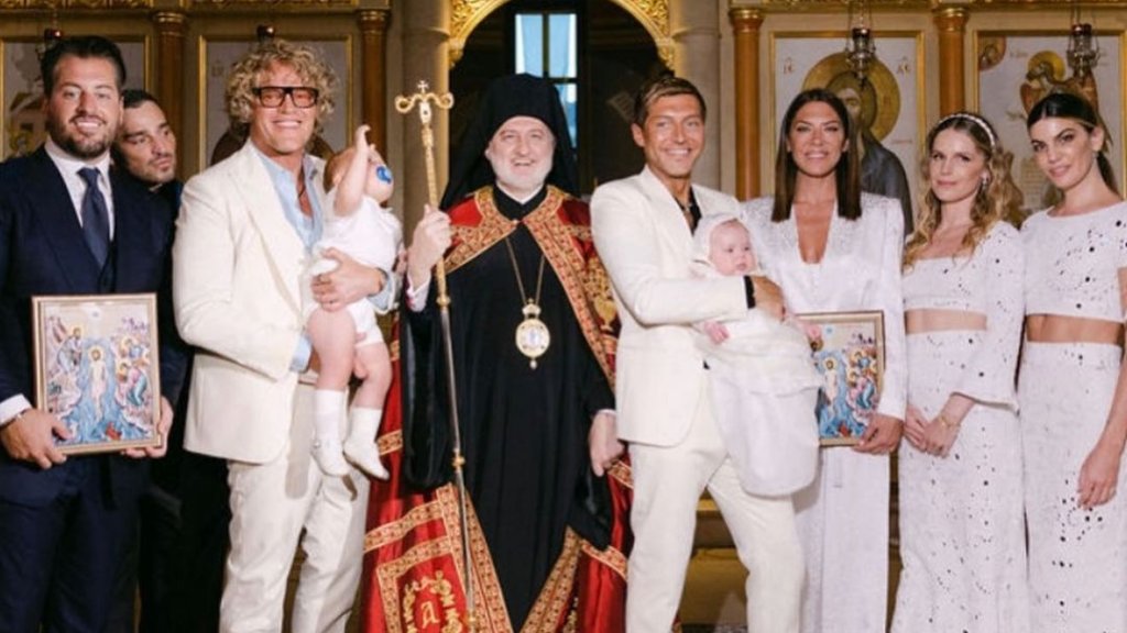 Griechisch-orthodoxe Taufe für Kinder eines LGBTI*-Paares