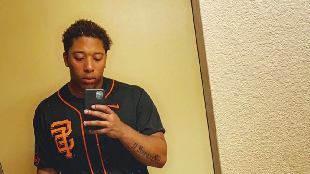 Baseball-Profi Solomon Bates outet sich auf Instagram