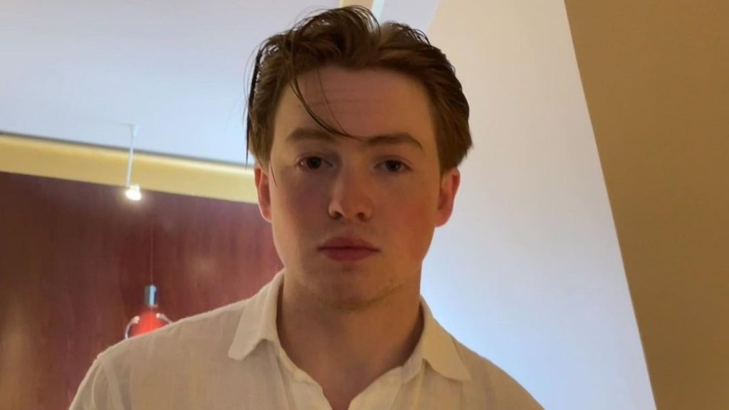 Kit Connor („Heartstopper“) des Queerbaitings bezichtigt