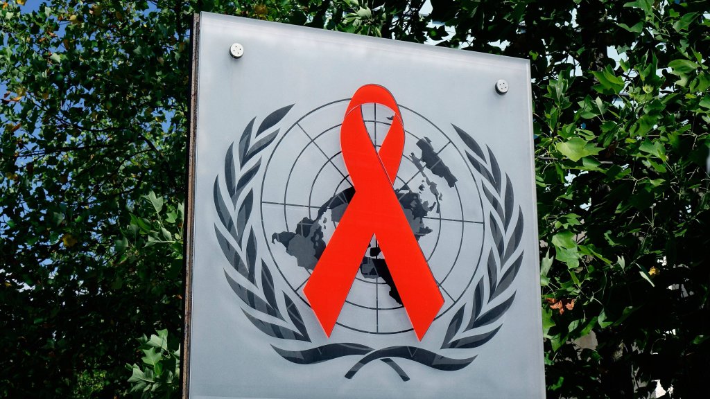 Kein Geld für HIV?