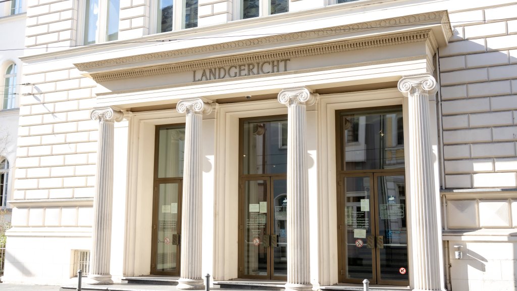 Urteil gegen Homo-Jäger!