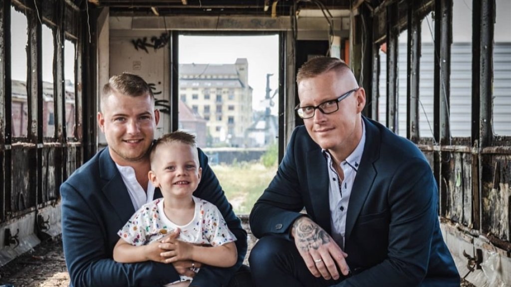 Liebe // © instagram.com/two_dads_and_luke/