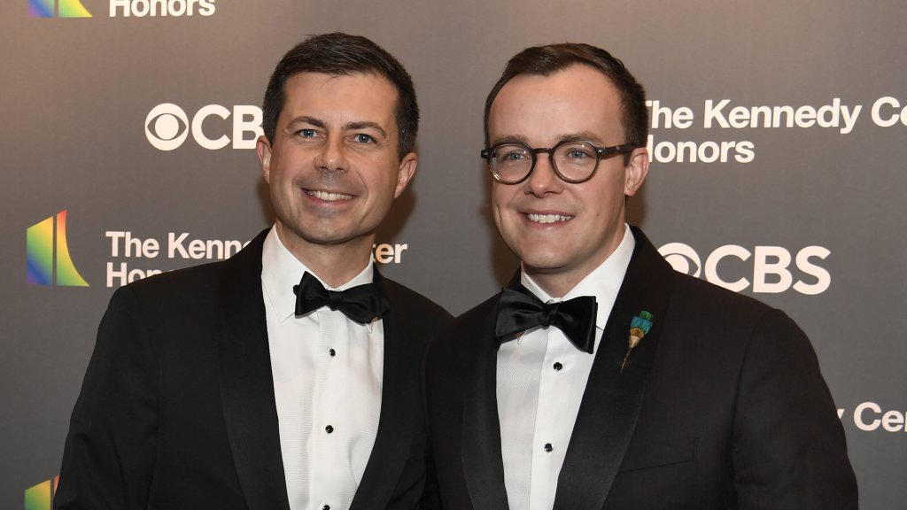 Fox News kritisierte Pete Buttigieg wegen Reise mit Ehemann