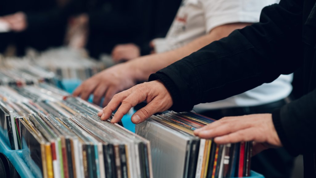 Stöbern bei Record Store Day // © zamrznutitonovi