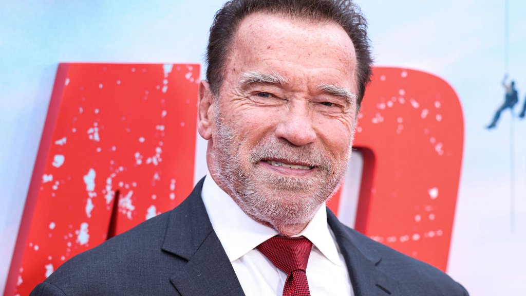 Arnold Schwarzeneggers Mutter befürchtete, er sei schwul 