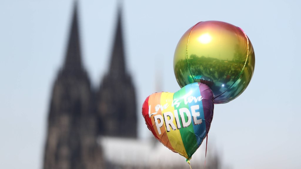 Angriffe beim CSD Köln