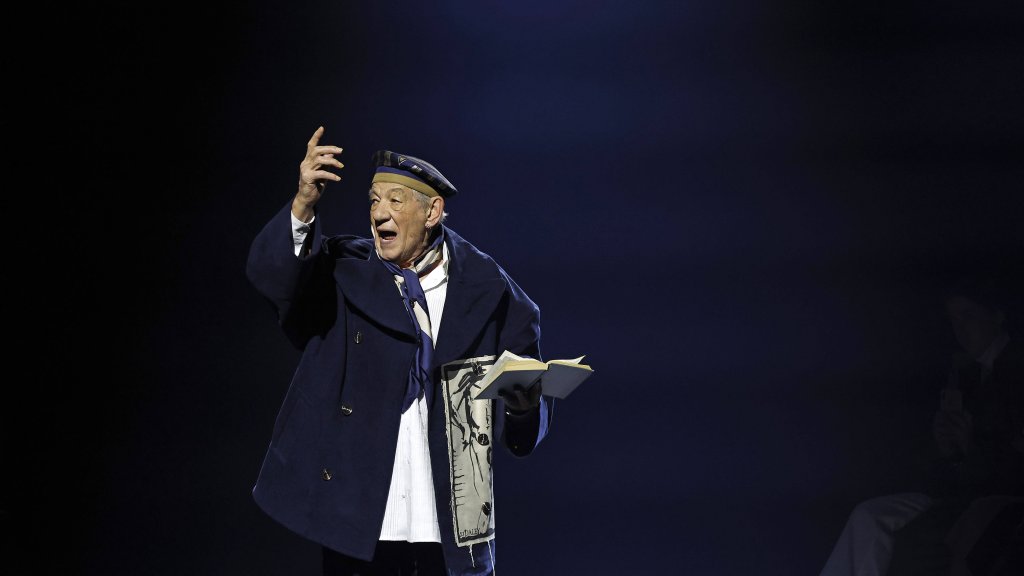 Sir Ian McKellen fürchtet LGBTI*-feindliche Gesetze