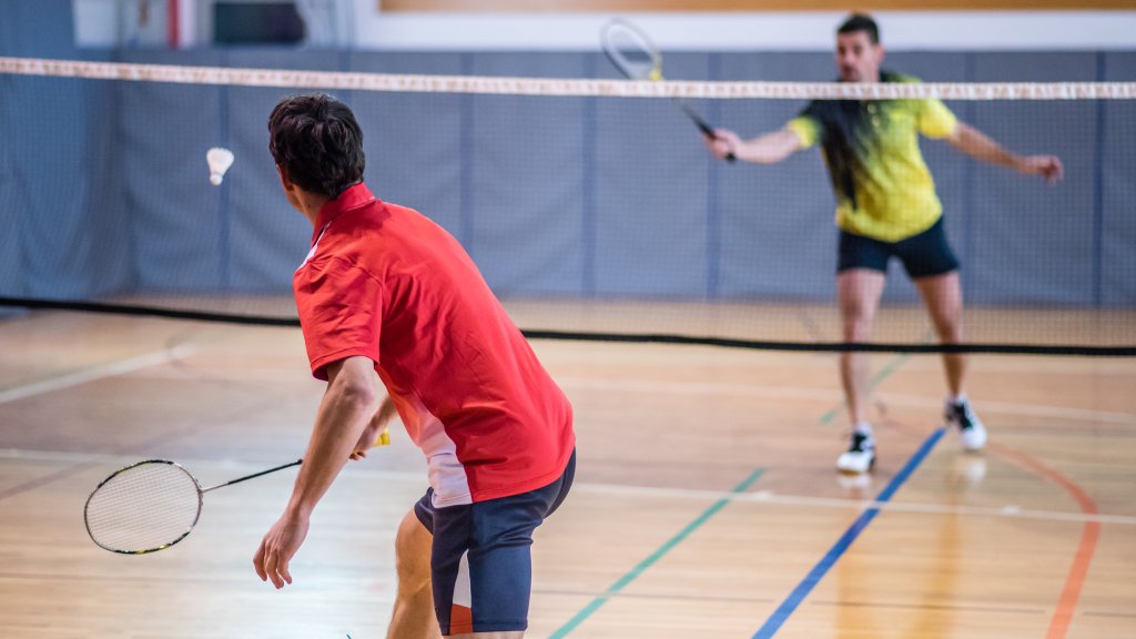 QUEER SPORTS BADMINTON