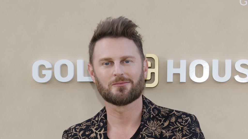 Einrichtungsexperte Bobby Berk verabschiedet sich von „Queer Eye“