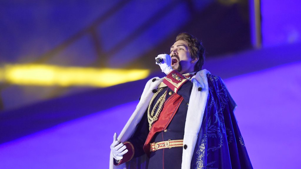 König Ludwig meets Popband Queen