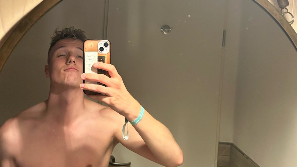 INSTABEAU OF THE MONTH // © instagram.com/lord_touch_me_13/