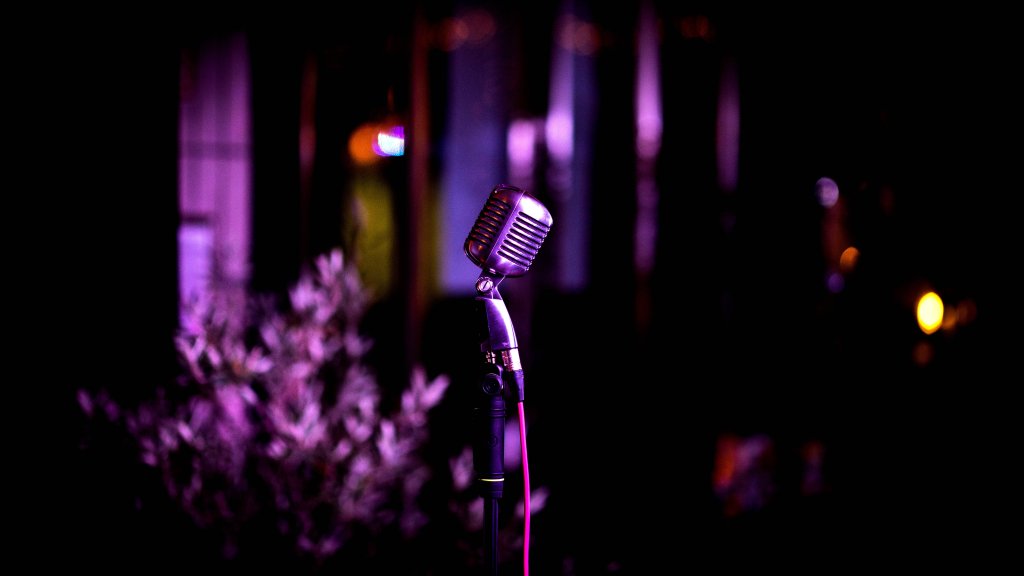 Poetry Slam Meisterschaften // © IMAGO Beautiful Sports