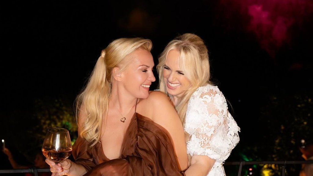 © instagram.com/rebelwilson