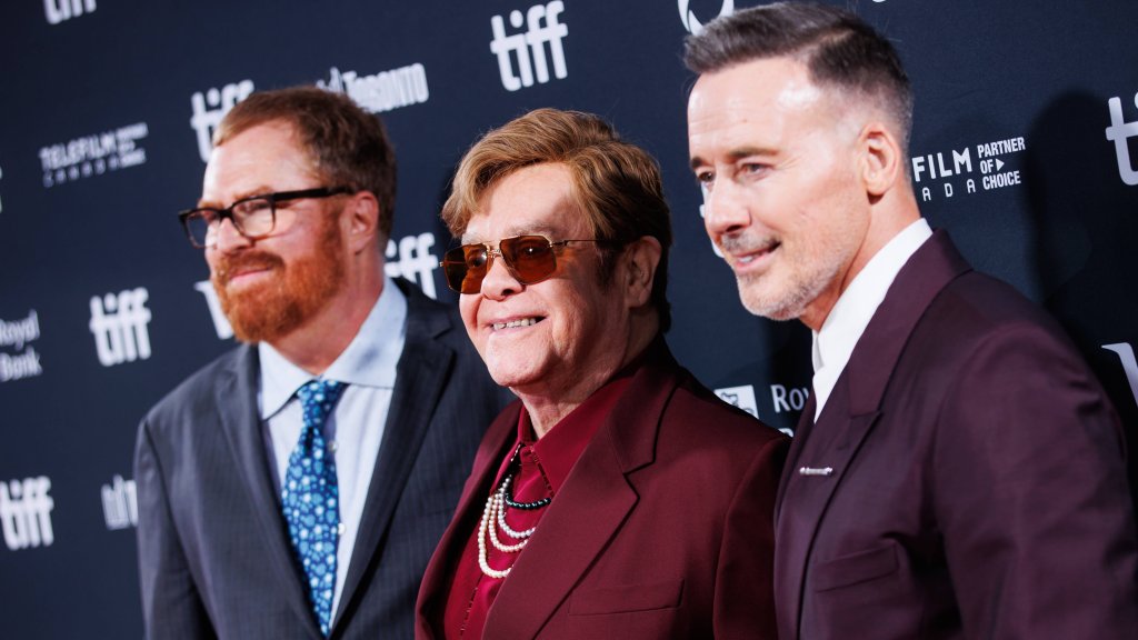 Neuer Song von Elton John