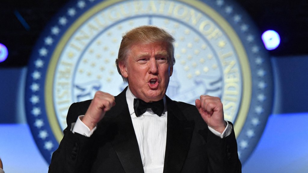 Personalkarussell mit Trump