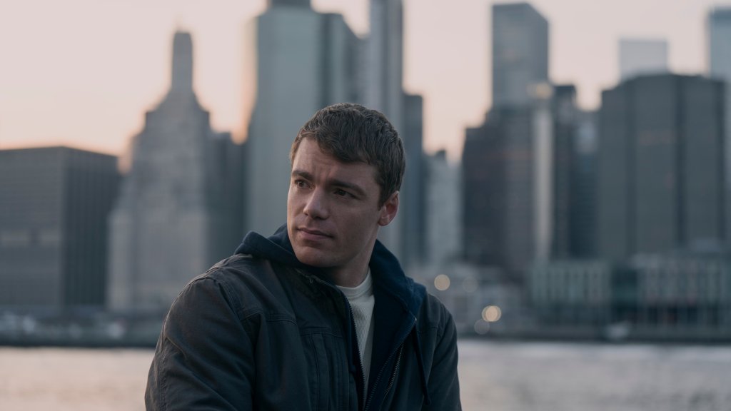 © christopher saunders / netflix