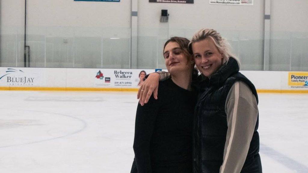 © instagram.com/gabriellapapadakis