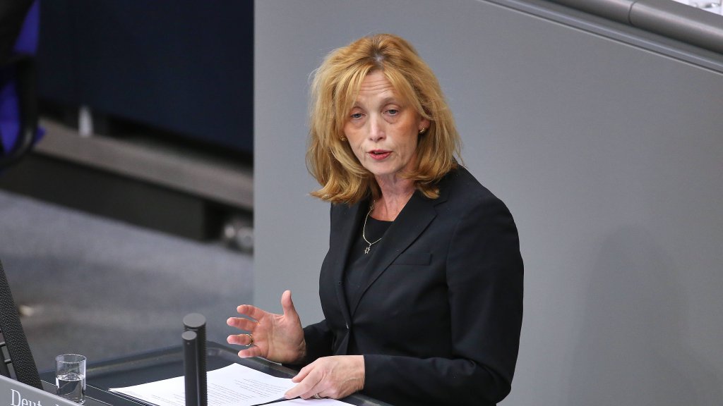 Erste Rede von Bundesministerin Prien