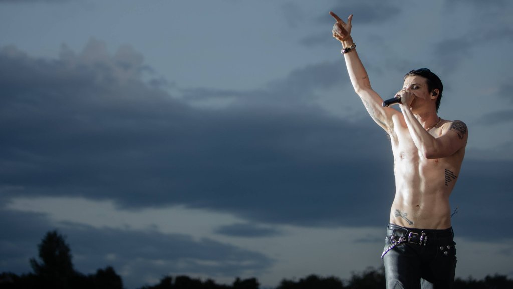 Singer-Songwriter Yungblud
