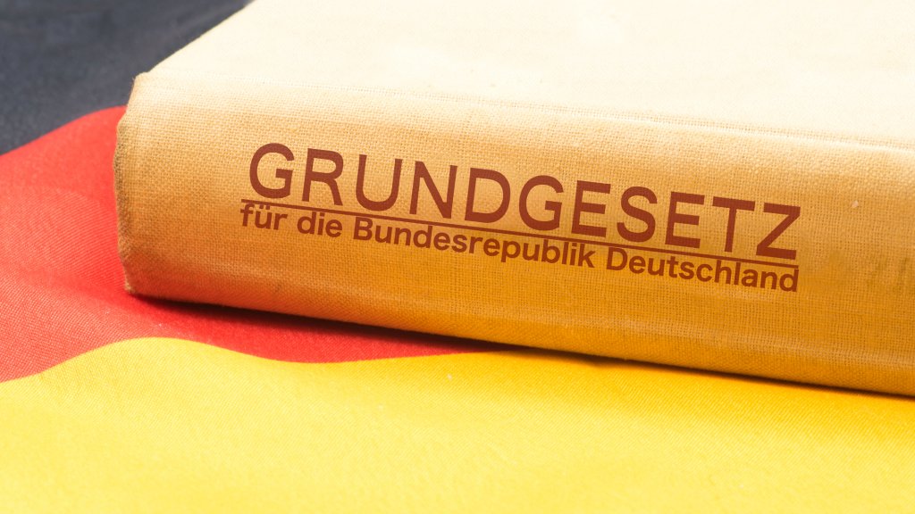 Debatte übers Grundgesetz