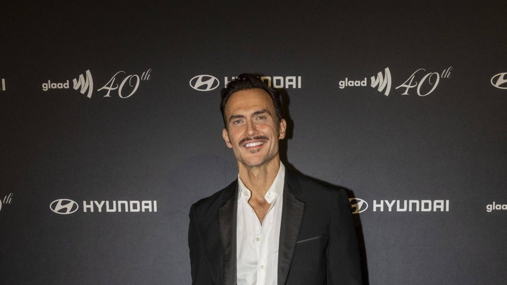 Cheyenne Jackson überwindet innere Homofeindlichkeit