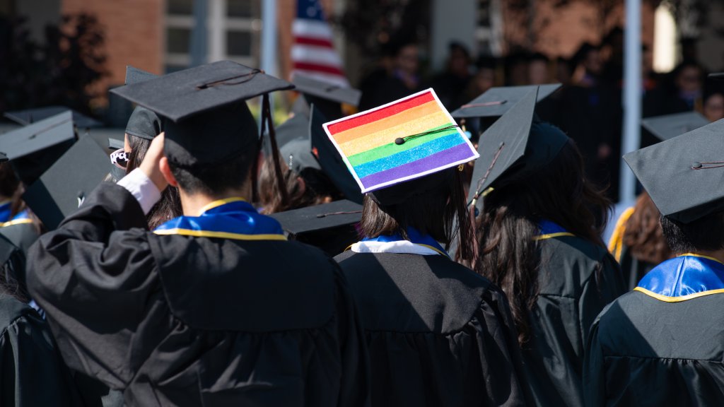 Schulbildung für LGBTIQ+ bedroht 