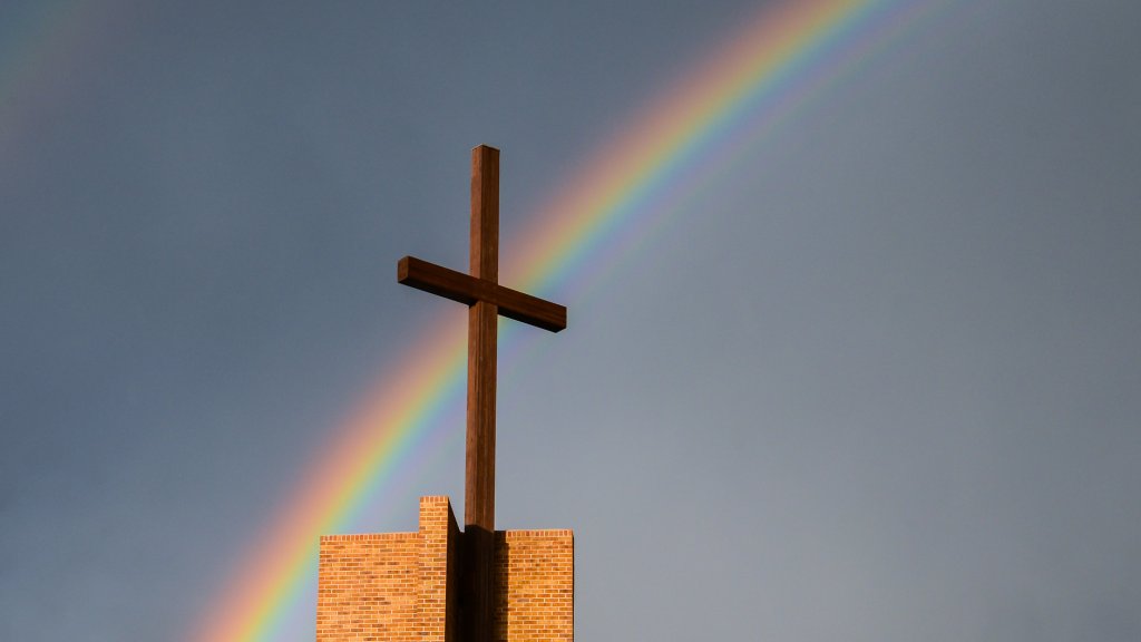 Berlin: Kirche lehnt symbolische Vierer-Vermählung ab
