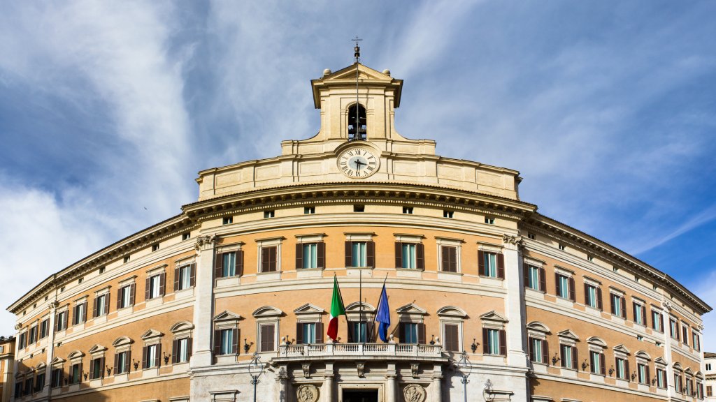 Italien: Gesetzesplan gefährdet queere Hinterbliebenenrente