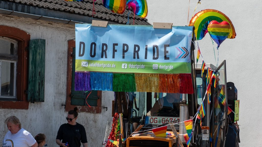 Queer in der Provinz: Dorfpride 2026 in Eppelheim