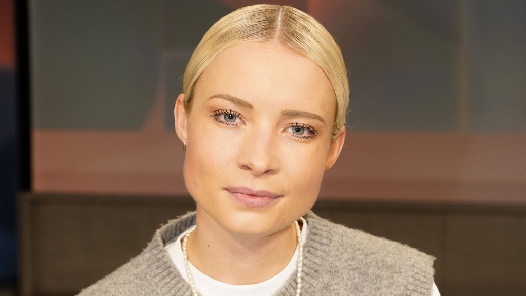 Lena Cassel: Offene lesbische Stimme im Sportjournalismus