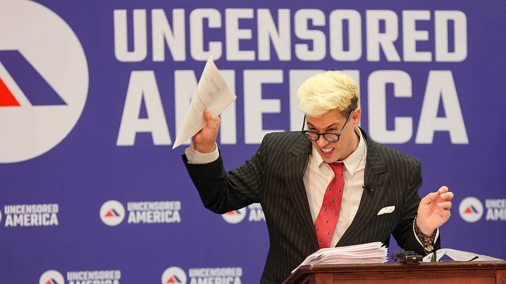 US-TV: Falsche LGBTIQ+-Mythen in „Tucker Carlson Show“