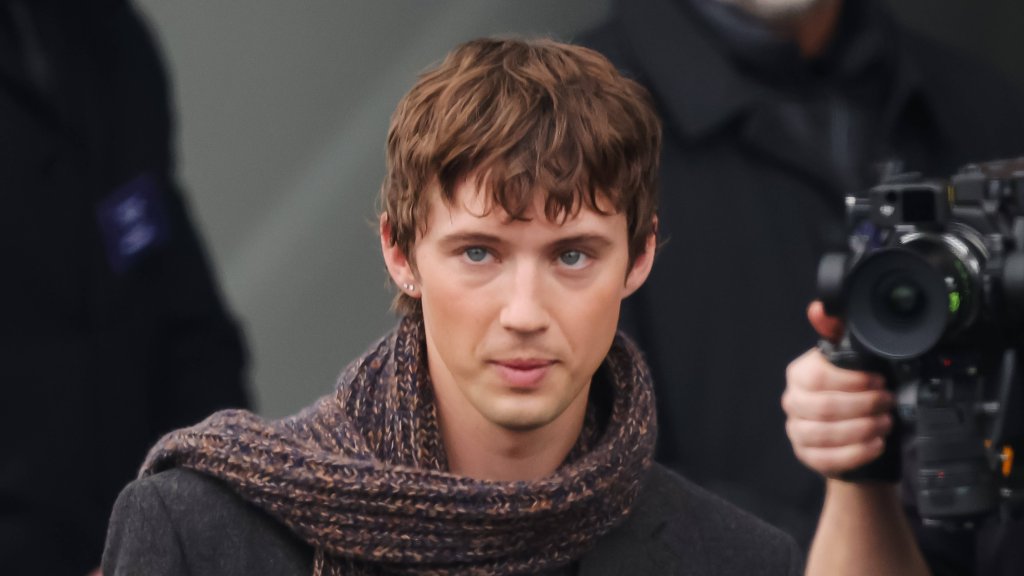 Troye Sivan wehrt sich