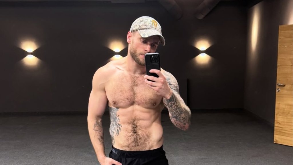 Kenworthy bereit für „Heated Rivalry“