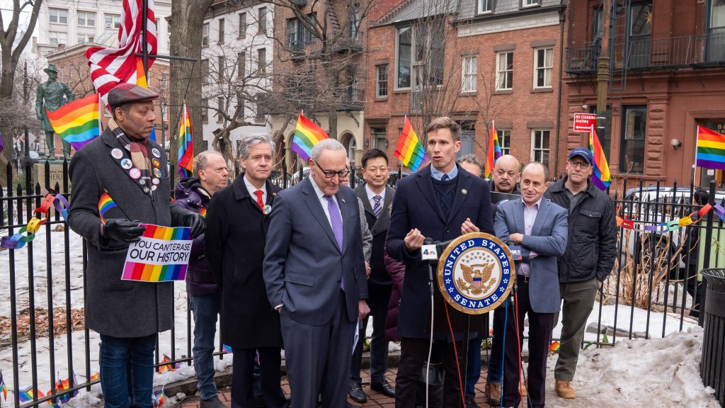 Schwuler Politiker erzielt Rekordmehrheit in NY-Senat
