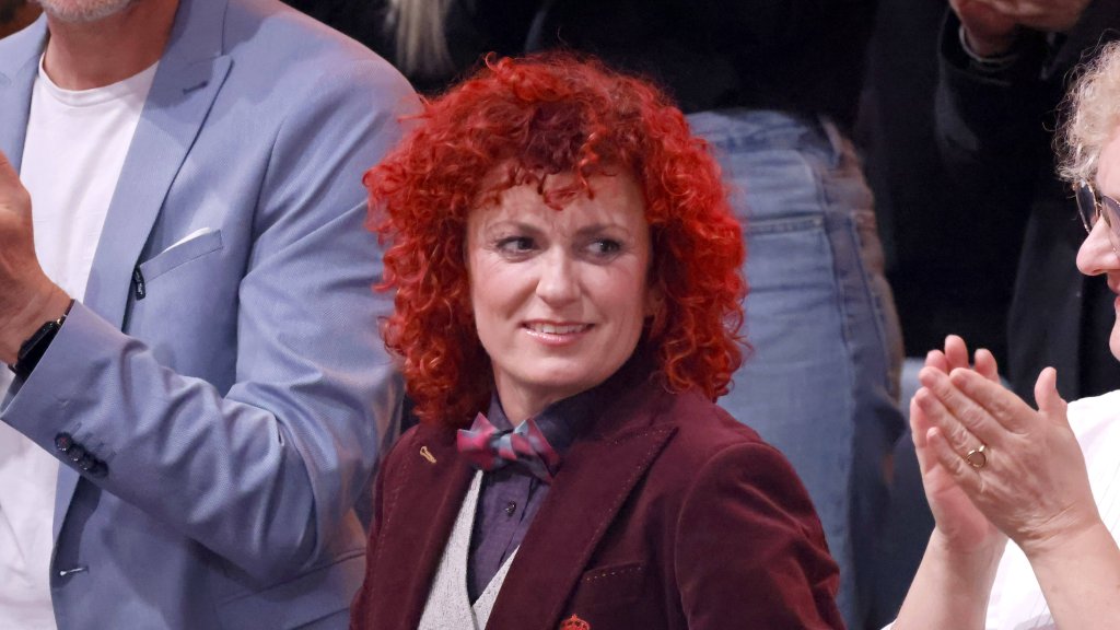 Lucy Diakovska feiert Geburtstag