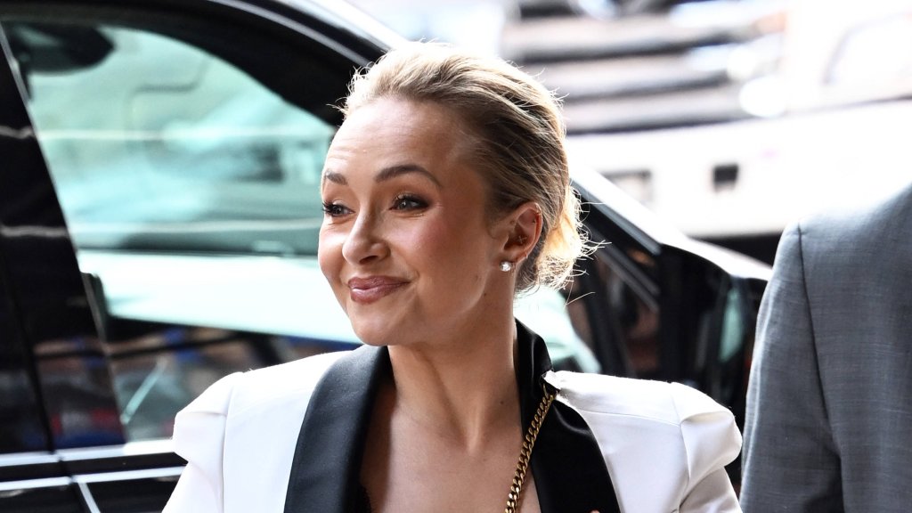 Panettiere enthüllt sexuelle Belästigung durch Regisseur