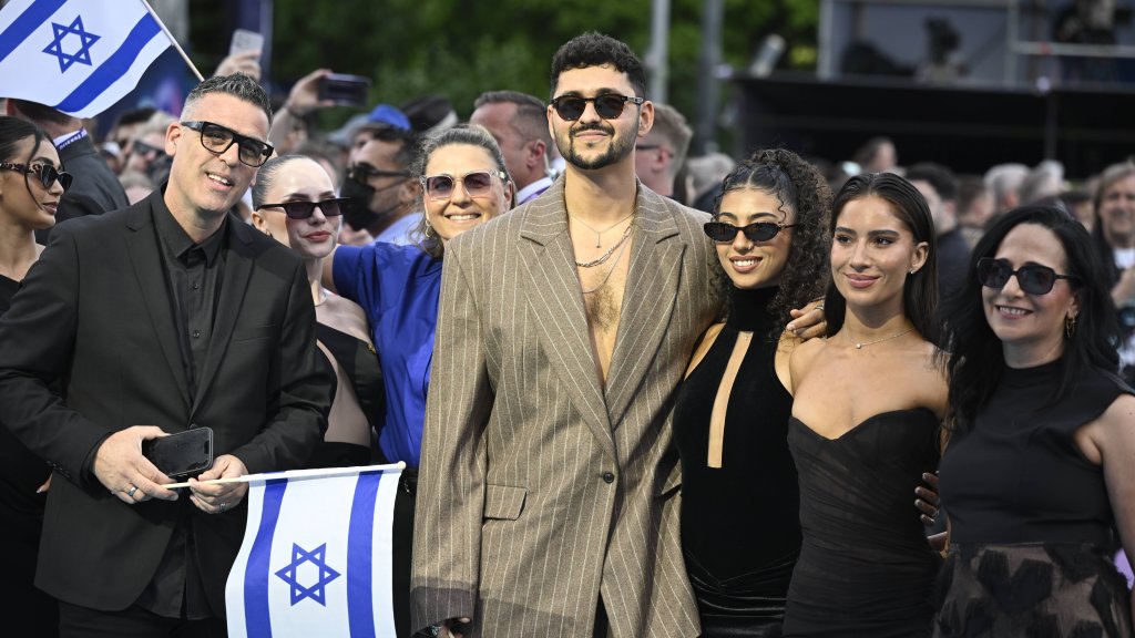 Israel-Teilnehmer Noam Bettan trainiert für Buhrufe beim ESC