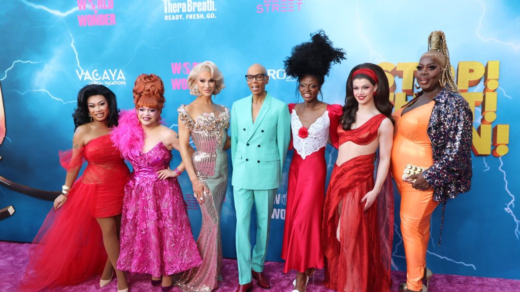 RuPaul feiert Premiere von erstem Drag-Race-Film