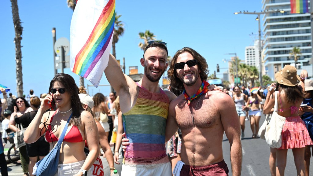 Zehntausende bei Tel Aviv Pride 