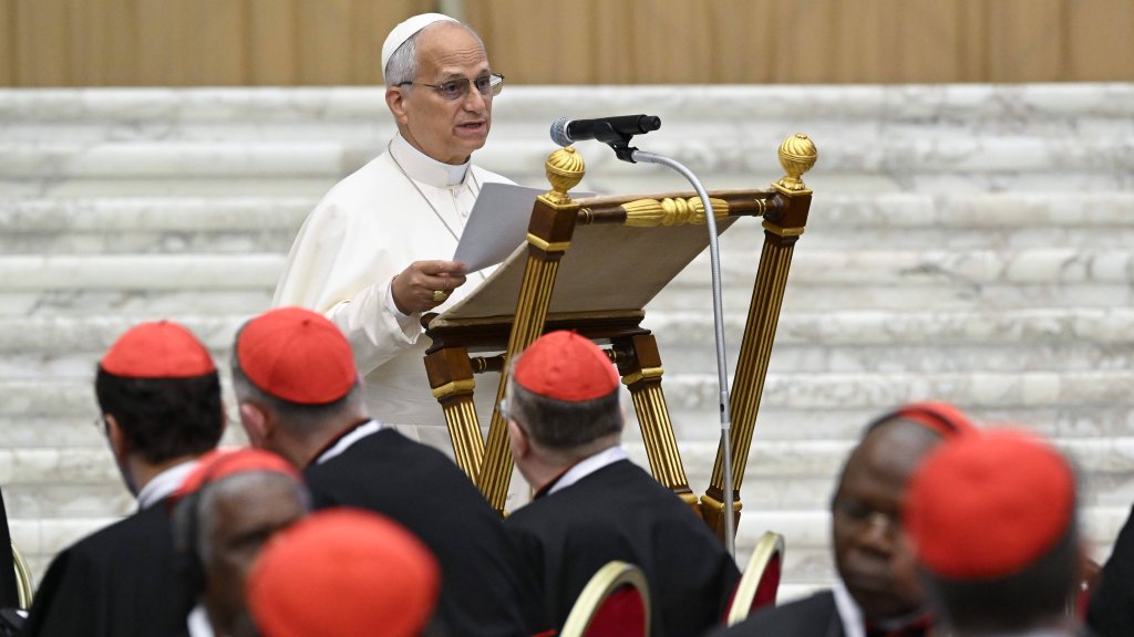 Papst wirbt für Literatur