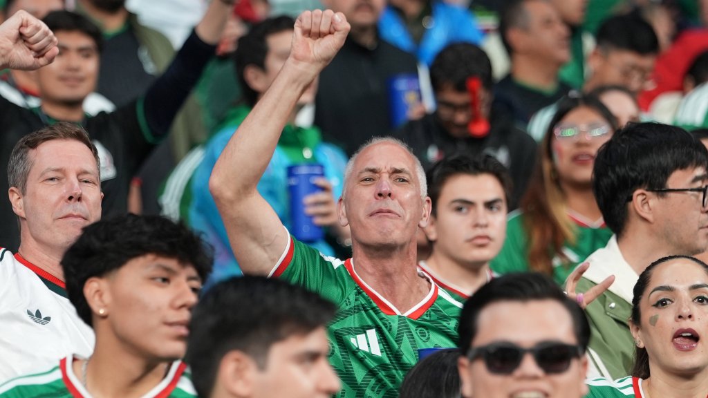 Ecuador protestiert gegen homophoben Schlachtruf bei WM-Spiel