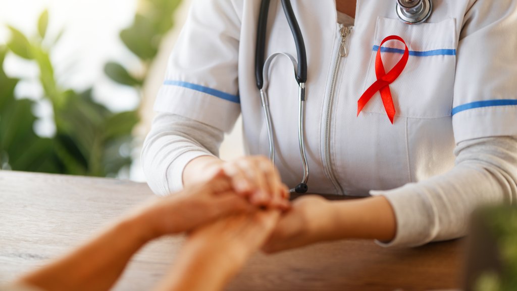 HIV-Hilfe unter Druck