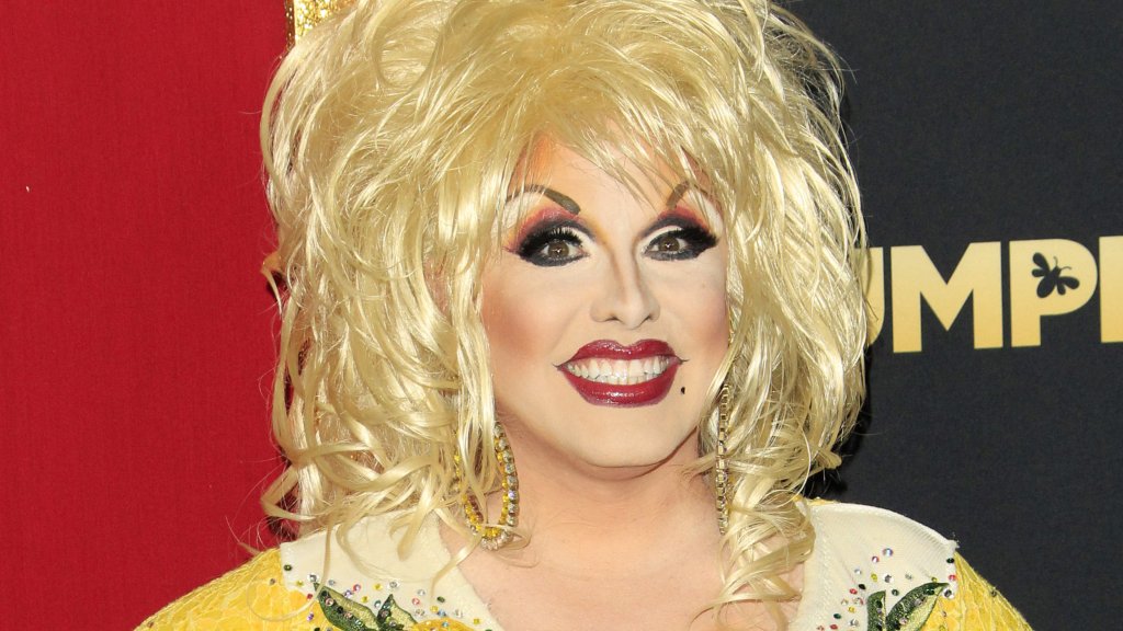 Texas kippt Dragverbot mit Verweis auf Dolly Parton