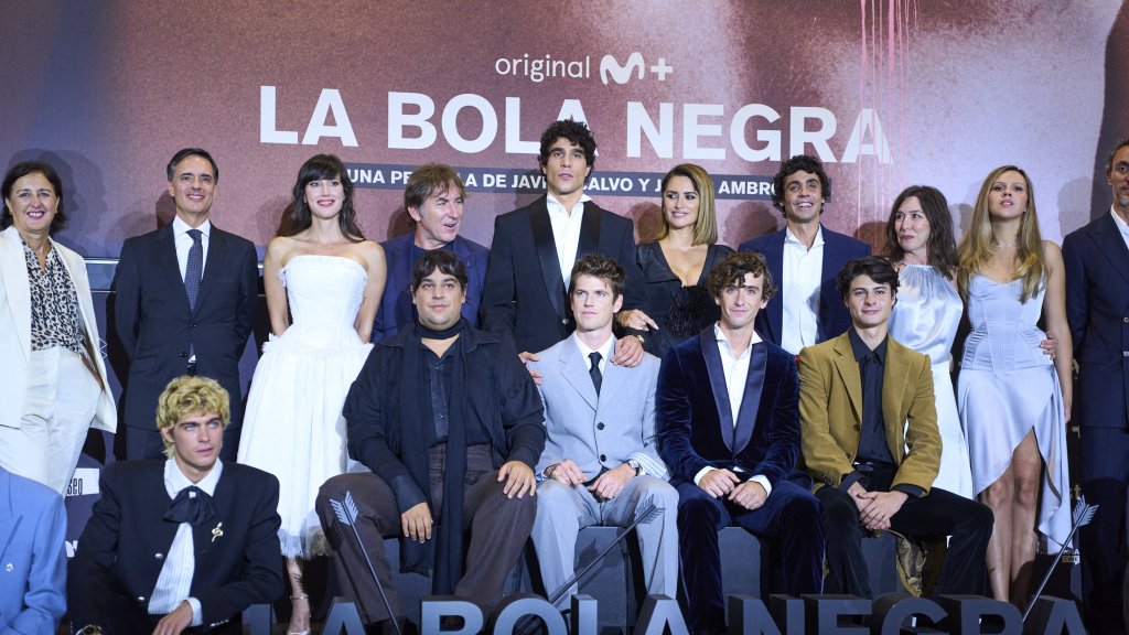 „La Bola Negra“ gewinnt in Toronto