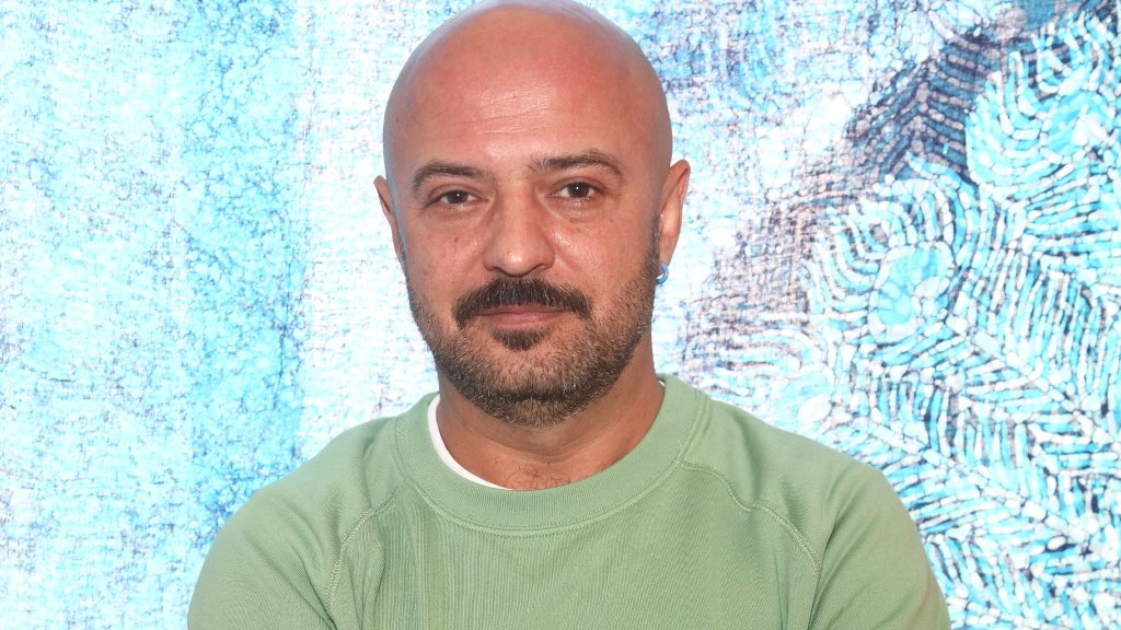 Porträt von Mikhail, Gesprächsperson der SCHWULISSIMO-Umfrage zur Lage in der Türkei