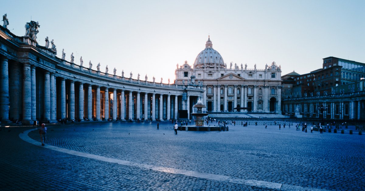 Umdenken-im-Vatikan-Ein-Kirchen-Bericht-mit-Sprengkraft-Hinwendung-zu-LGBTIQ-