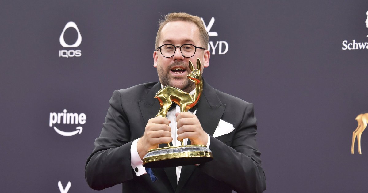 Show-mit-politischem-Gewicht-Offen-schwuler-Reporter-Paul-Ronzheimer-pr-gt-Bambi-Gala