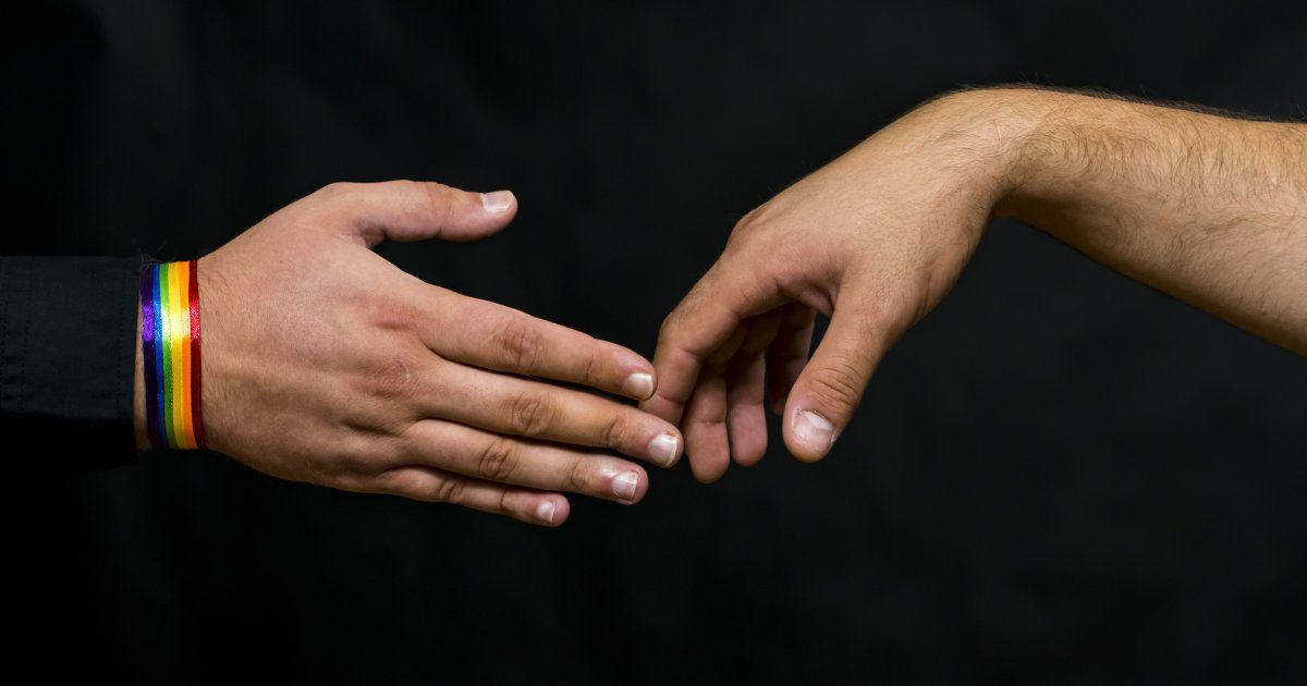 Umbertide-handelt-entschlossen-Homofeindliche-Beleidigung-Solidarit-t-mit-10-J-hrigem