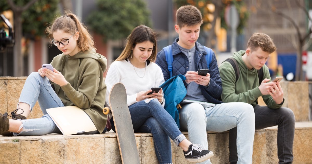 Social-Media-Verbote-Medienkompetenz-statt-Pauschal-Zensur